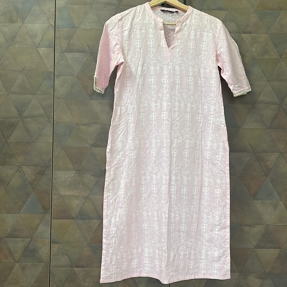 Other - Light baby pink Kurti with elbow sleeves in size small